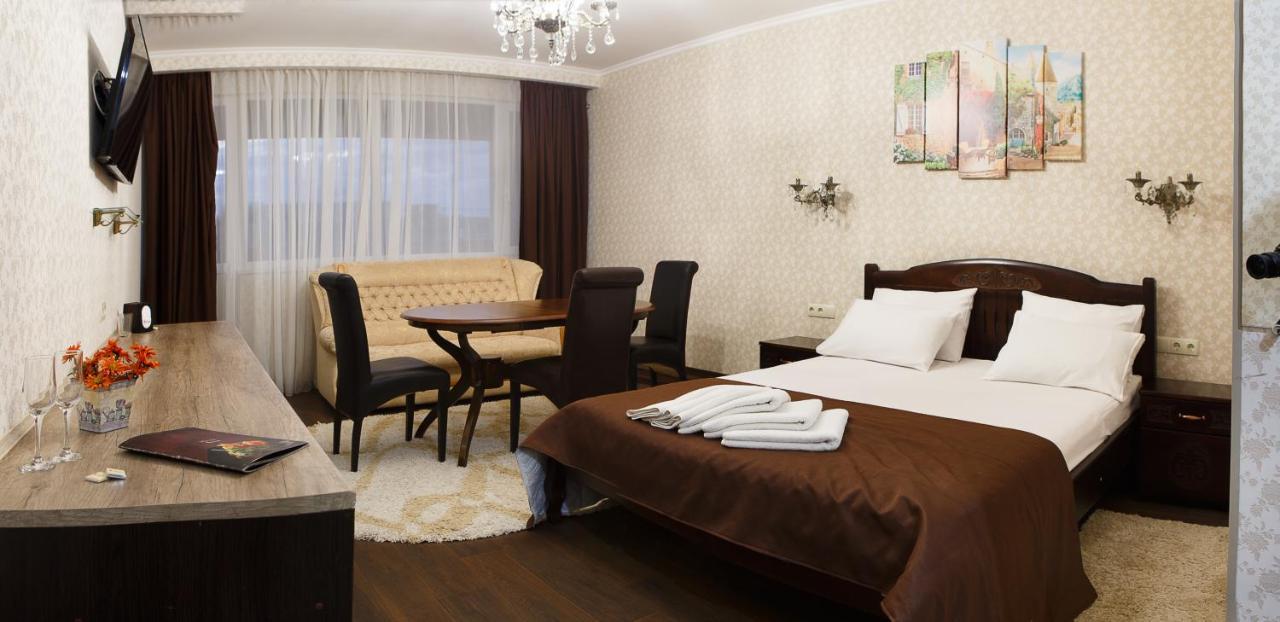 Misteriya Hotel Kharkiv Exterior photo