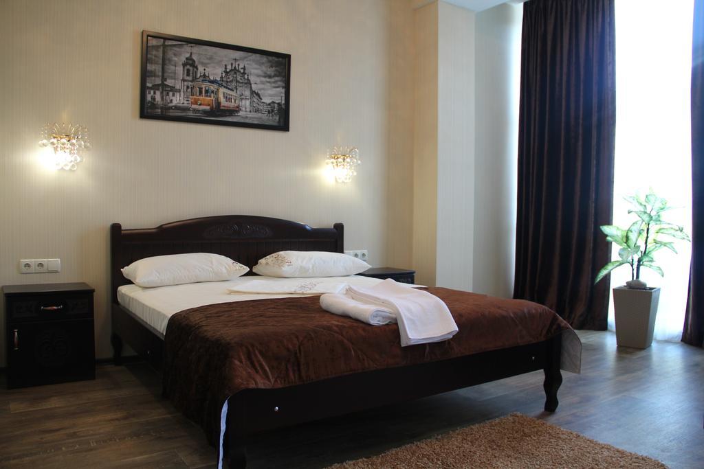 Misteriya Hotel Kharkiv Room photo