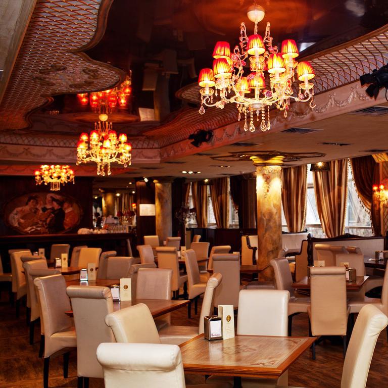 Misteriya Hotel Kharkiv Exterior photo